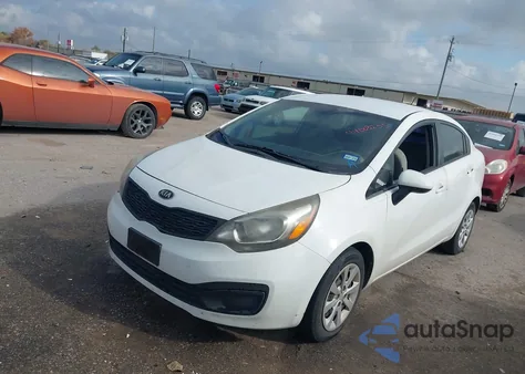 2015 Kia Rio Lx z USA, uszkodzony, nr VIN KNADM4A36F6460403